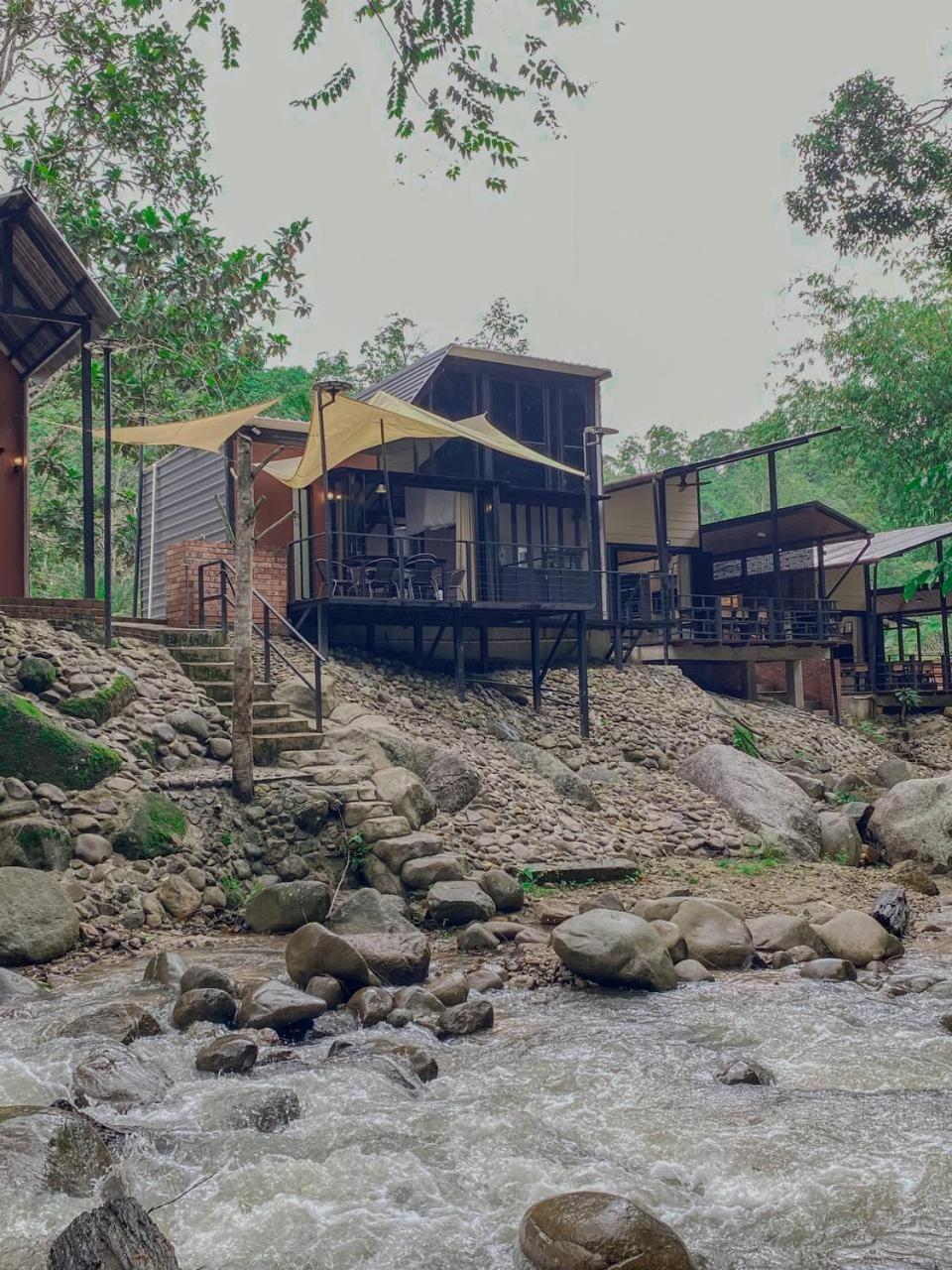 Casa Damai Janda Baik - Riverview Tiny House 벤통 외부 사진
